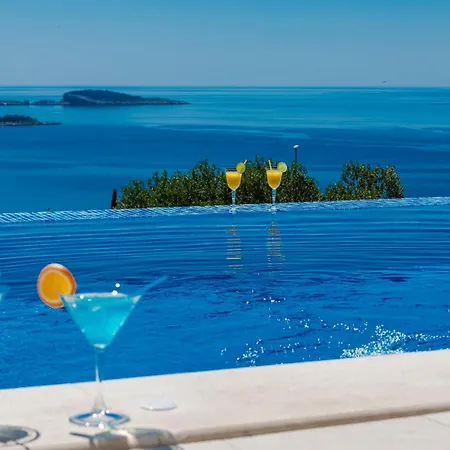 Exclusive Belenum With Breakfast,gym,sauna ヴィラ *