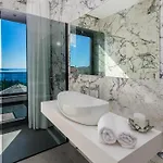 Exclusive Belenum With Breakfast,gym,sauna 빌라