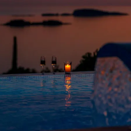 Exclusive Belenum With Breakfast,gym,sauna Villa Mlini