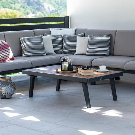 Exclusive Belenum With Breakfast,gym,sauna * 믈리니