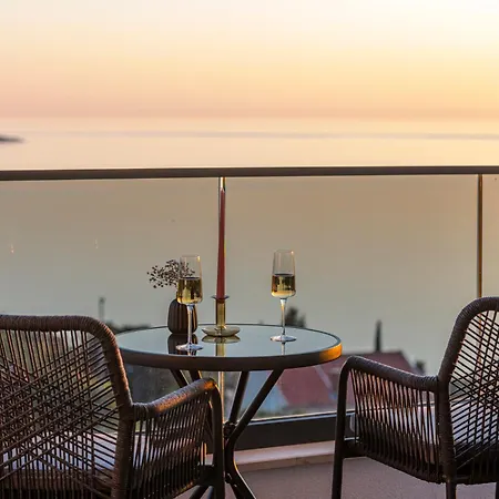 빌라 Exclusive Belenum With Breakfast,gym,sauna 믈리니