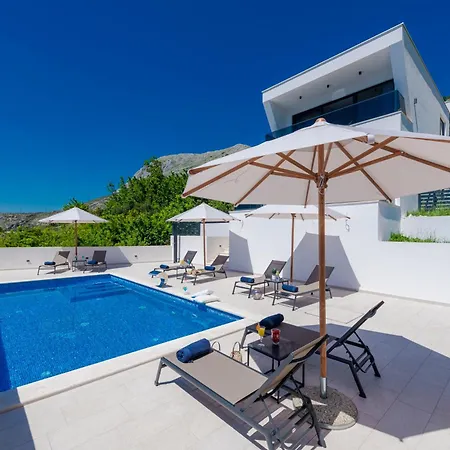 Exclusive Belenum With Breakfast,gym,sauna Mlini