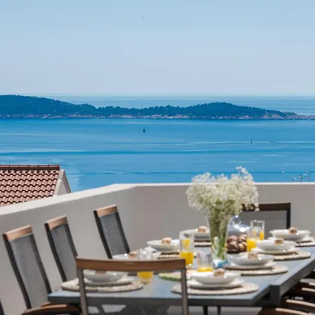 빌라 Exclusive Belenum With Breakfast,gym,sauna