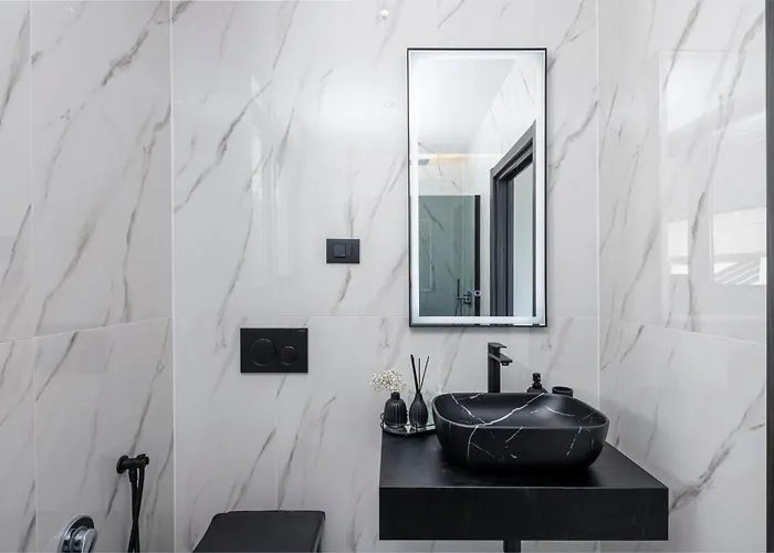 Exclusive Belenum With Breakfast,gym,sauna مْليني