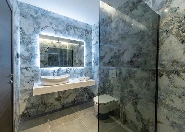 Exclusive Belenum With Breakfast,gym,sauna مْليني