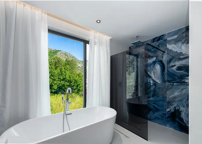 فيلة Exclusive Belenum With Breakfast,gym,sauna